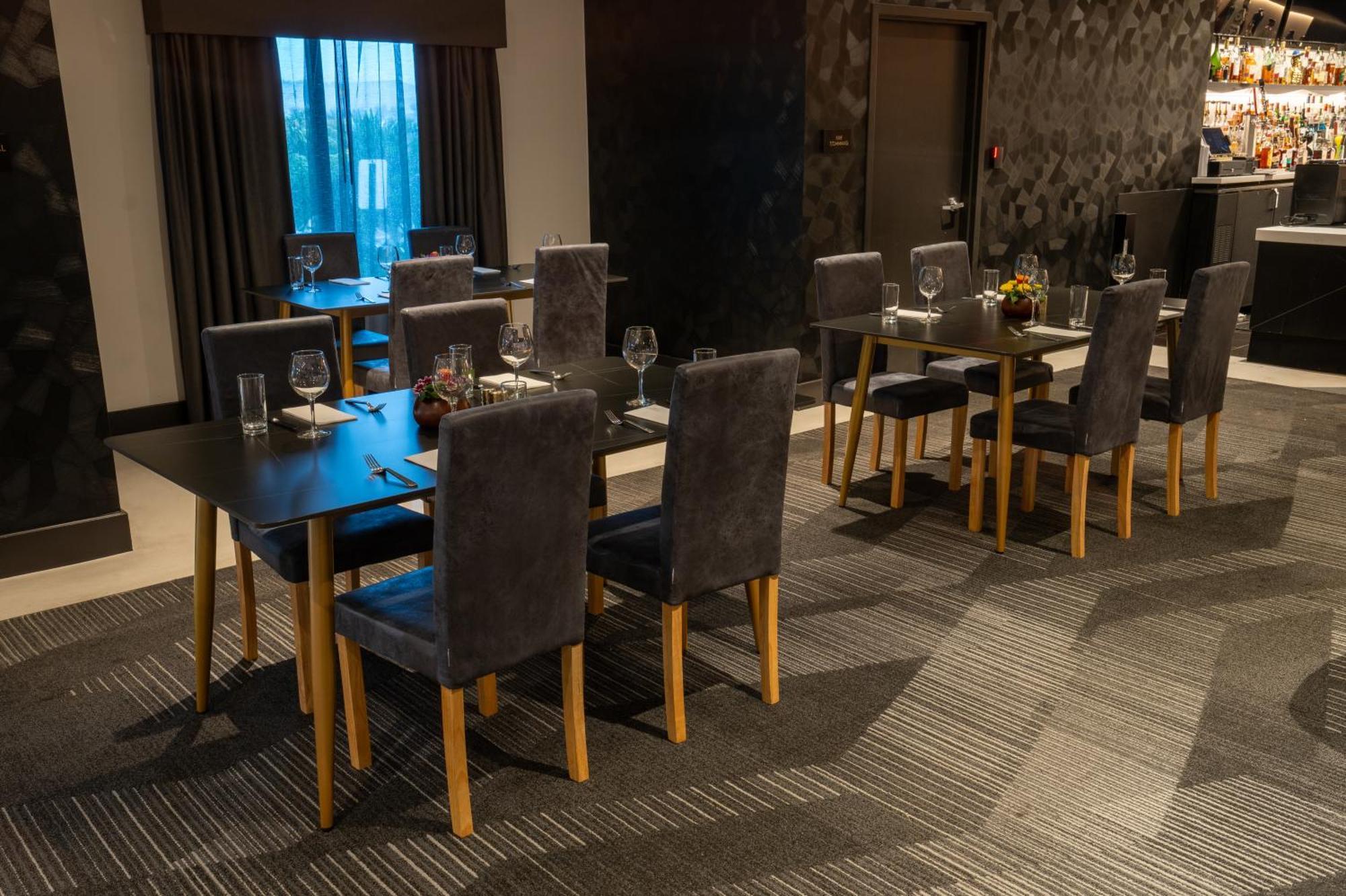 Champions Club And Hotel, Houston Westchase Exteriér fotografie